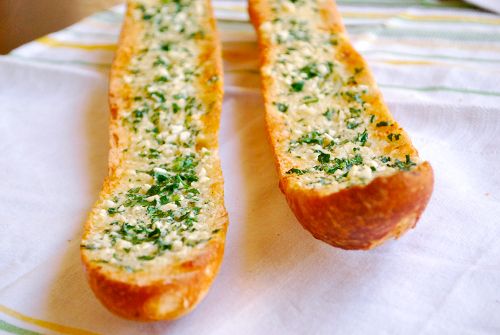 Light Garlic Bread