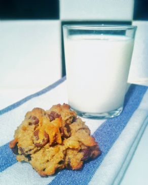 Not-So-Bad-For-You Oatmeal Banana Chocolate Chip Cookies