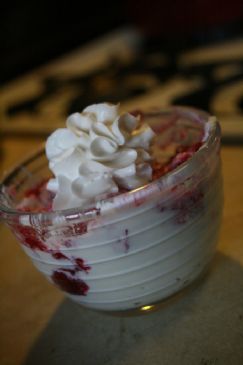Cranberry and Apple Cheesecake Cup