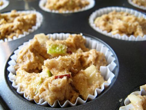 Skinny Apple Fritter Muffins