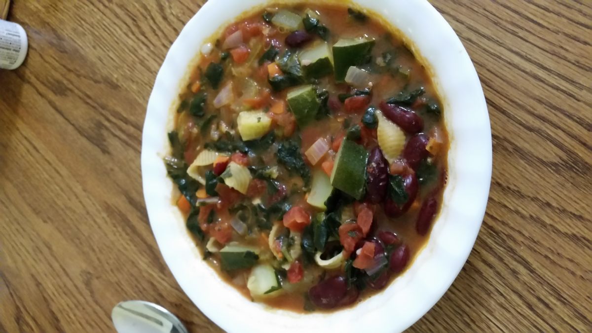 Hearty and Healthy Minestrone Soup