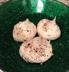 Holiday Chocolate Mint Meringues