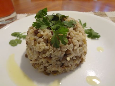 Mjaddara - Lebanese rice and lentils