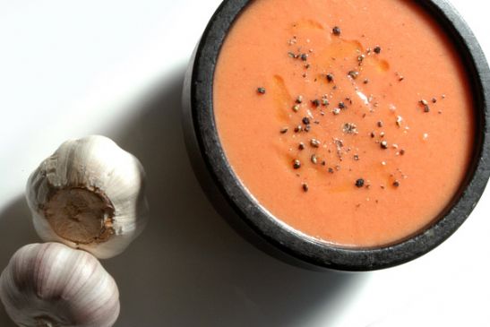 Smoky ?Roasted? Garlic and Red Pepper Soup