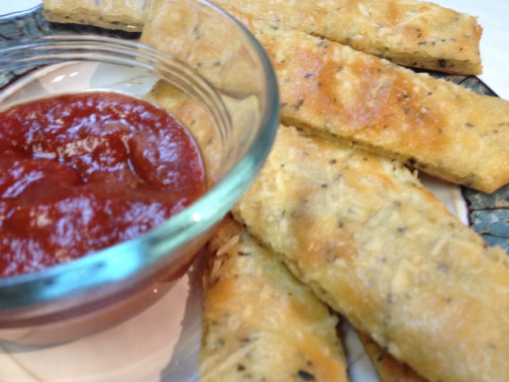 Paleo Garlic Bread Sticks