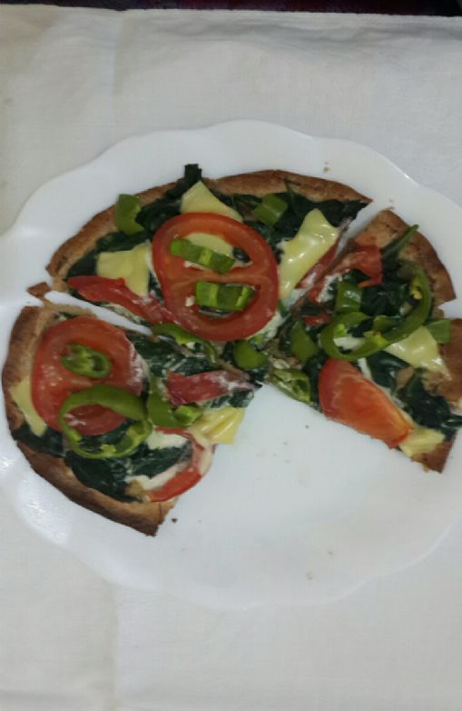 Spinach ricotta pizza