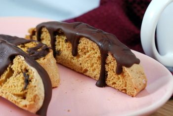 Chocolate Covered Strawberry Biscotti