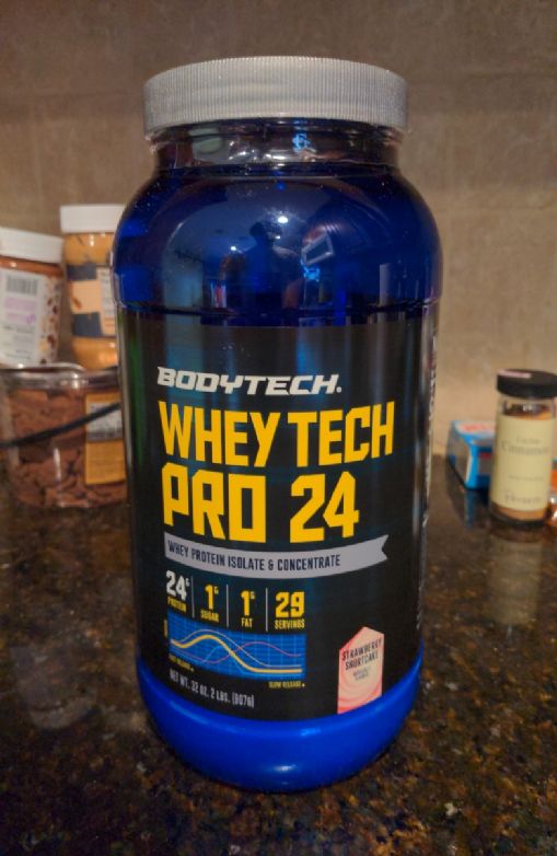 Bodytech Whey Tech Pro 24 shake