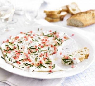 Goat cheese with pomegranate and chives