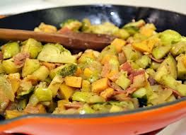 Chicken, Sweet Potato, and Apple Skillet