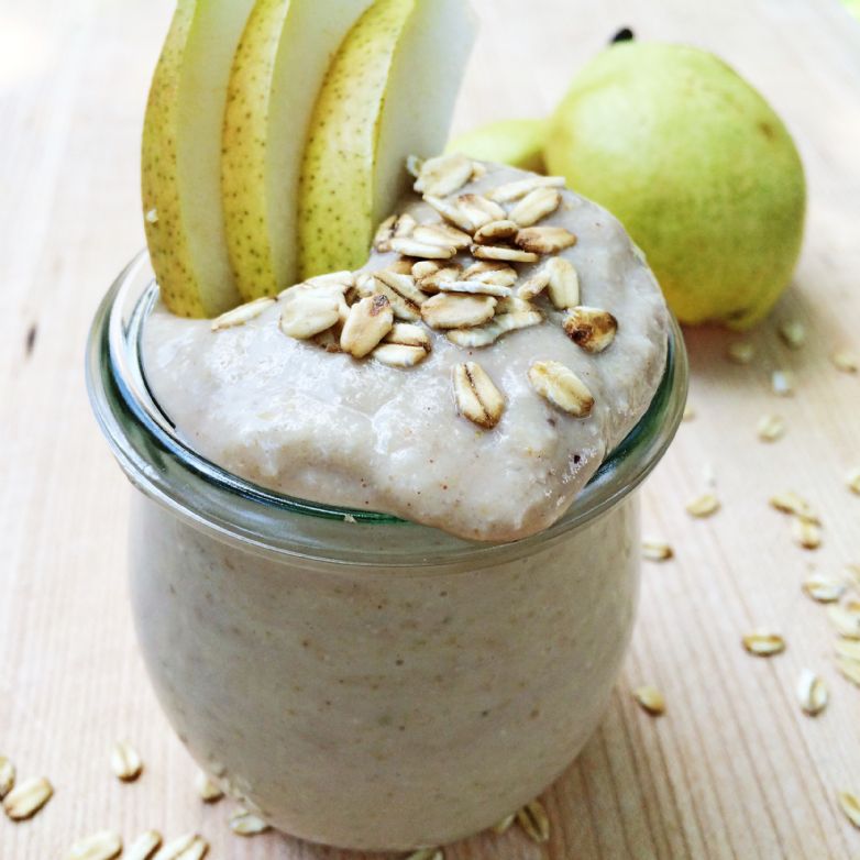 Ginger Spiced Pear Smoothie