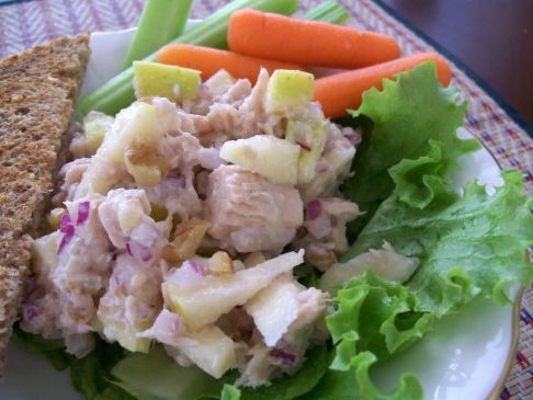 Tuna Waldorf Salad with Pear