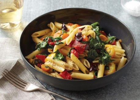 Spinach, Peppers and Cherry Tomatoes with Penne Rigate