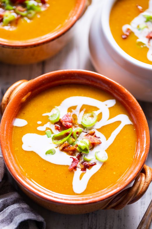 Paleo Running Momma Butternut Squash Soup w/Bacon and Apples