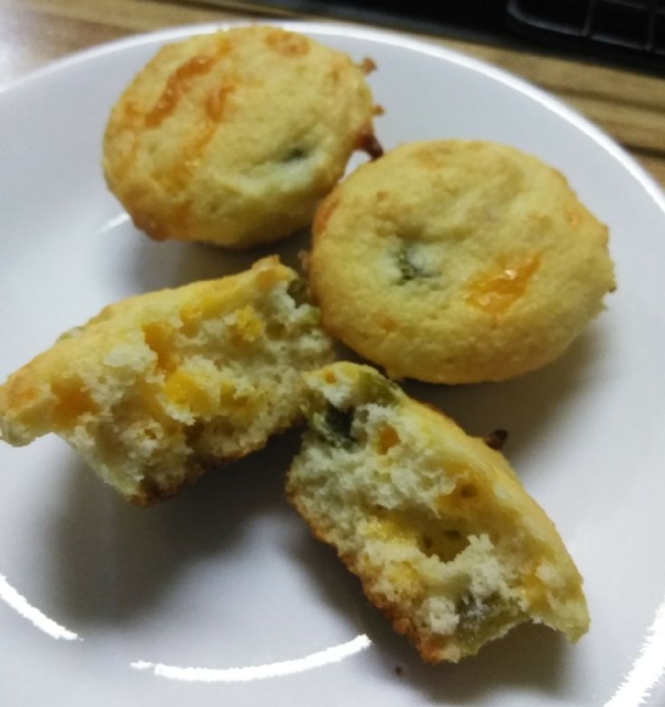 Cyndi's Fab Faux Cornbread Keto Muffins