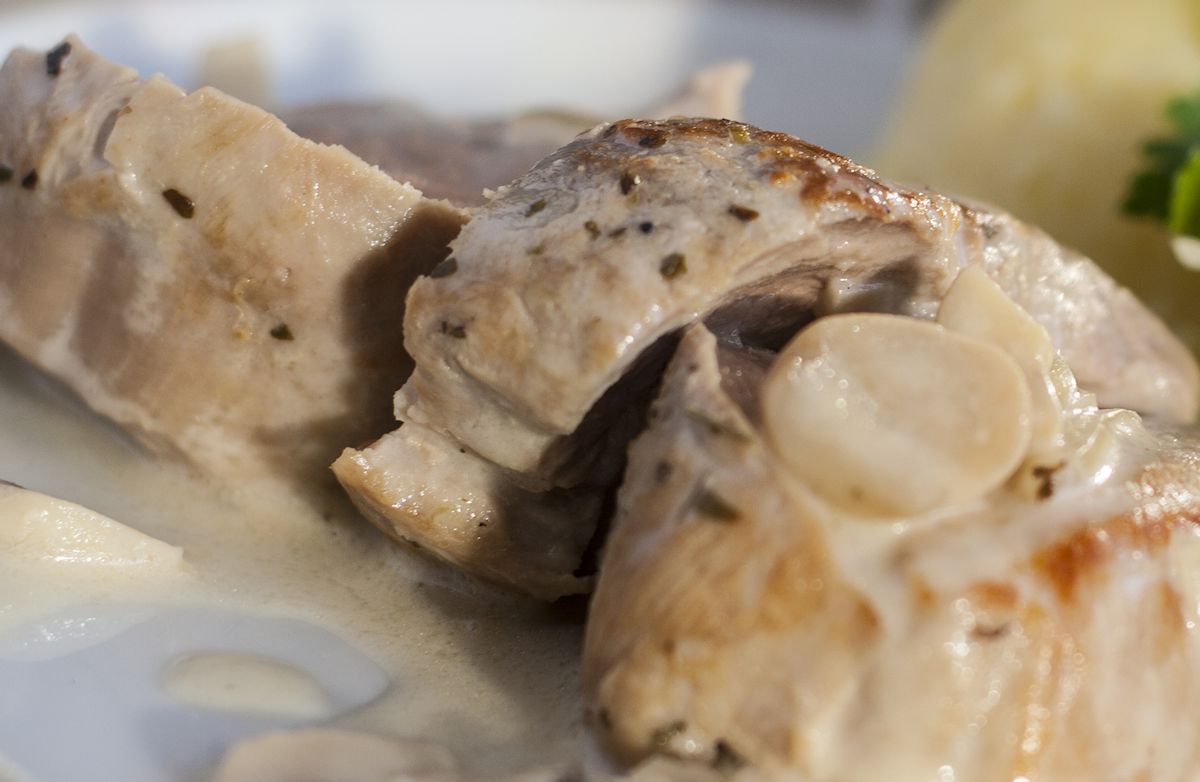 Slow Cooker Pork Loin with Creamy Sauce
