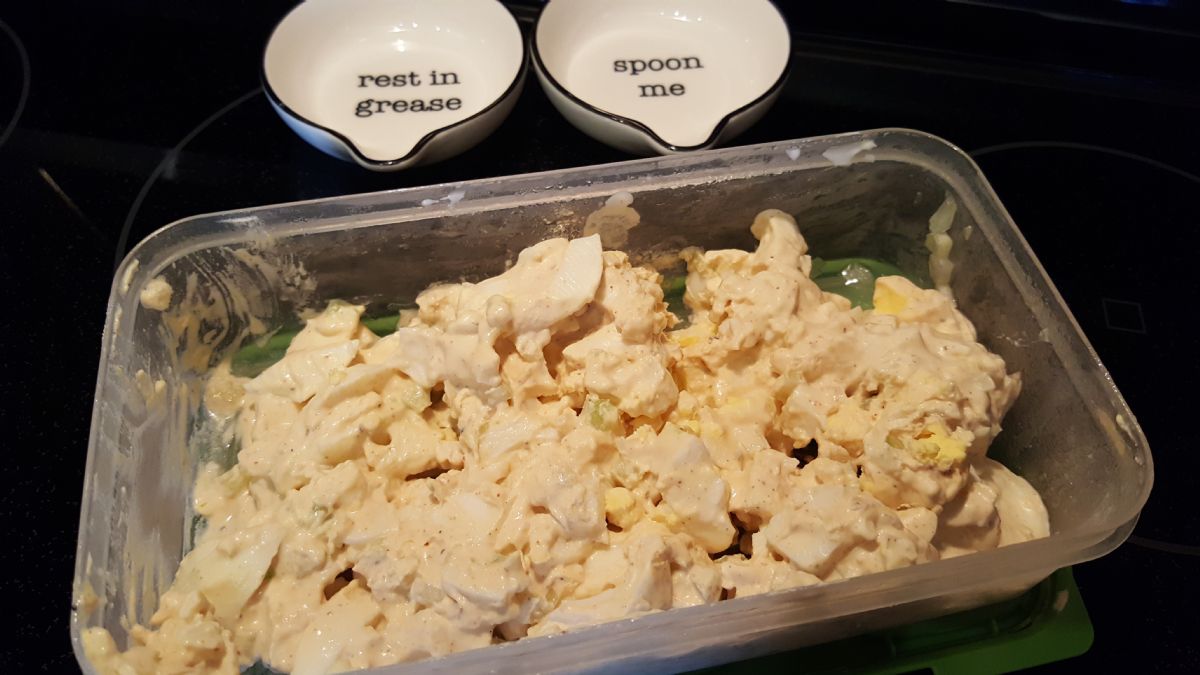 Egg Salad with Cream Cheese (Keto 1 serv = 1/5 of recipe)