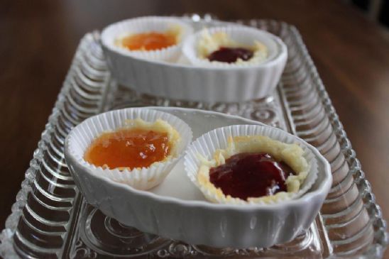 Mini Parmesan Cheese Crisps with Smucker's Sugar Free Apricot and Strawberry Preserves.