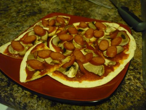 Tortilla Pizza (low cal)