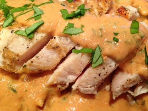 Chicken with Sun-dried Tomato and Basil Cream Sauce