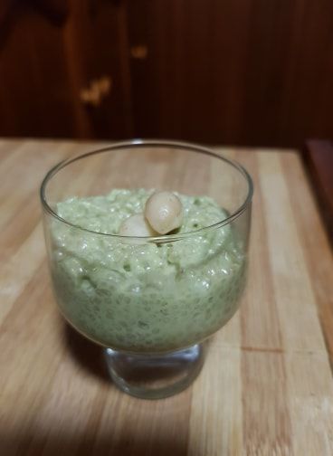 Avocado Chia pudding