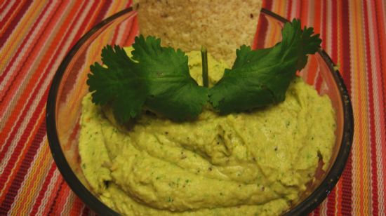 Jalape?o Cilantro Hummus