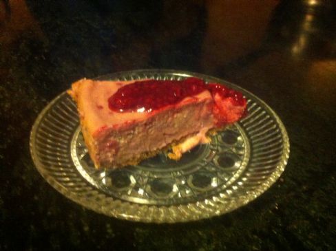 Raspberry Cheese Cake with Walnut Crust