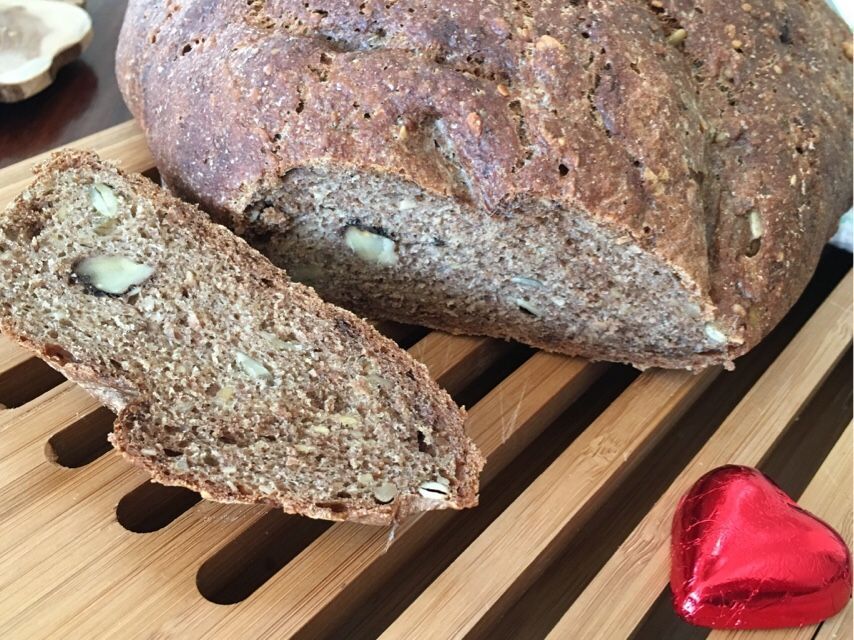 Whole rye rolls or Wholesome Bread