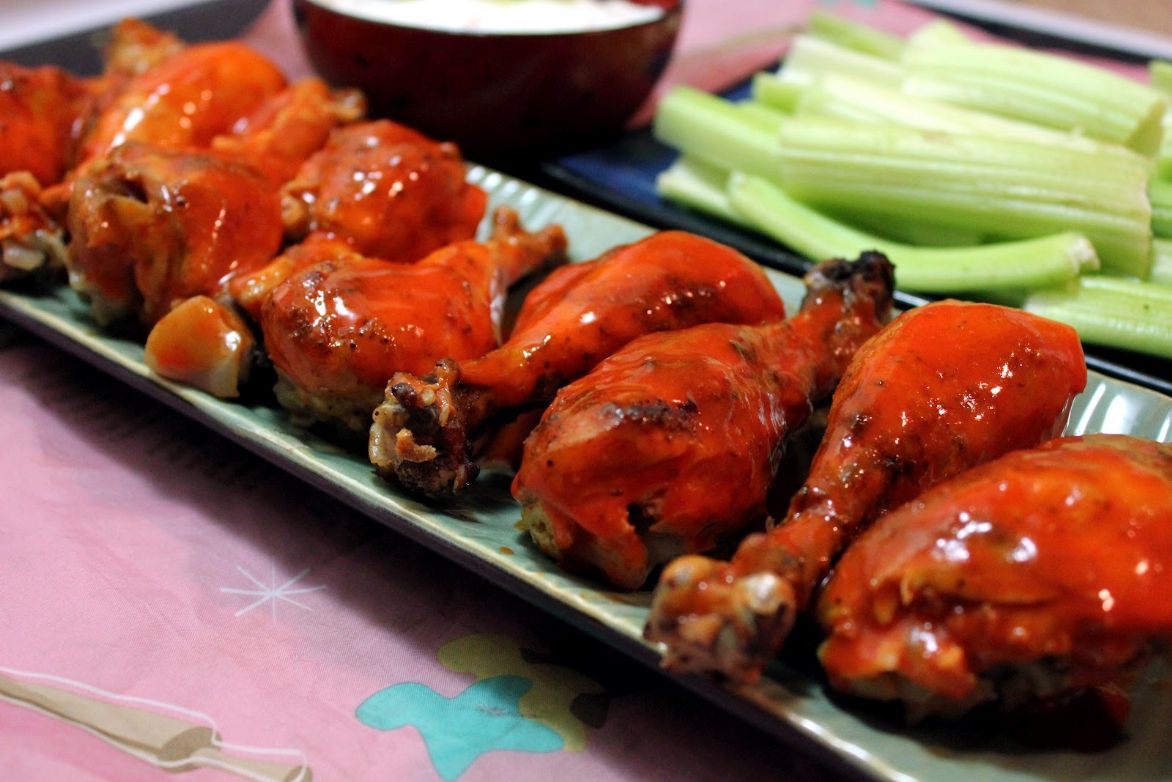 Buffalo chicken drumsticks