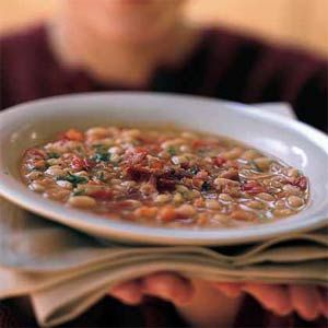 WHITE BEAN SOUP WITH SMOKE SALMON AND CHIVES