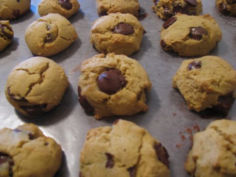 Pumpkin Pie Spice Dark Chocolate Chip Cookies