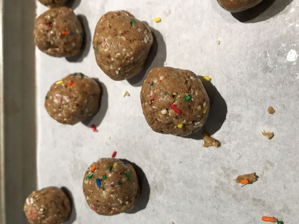 Cake Batter Protein Energy Bites