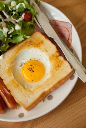 Easy Breakfasts-Bird's Nest (197 cal)