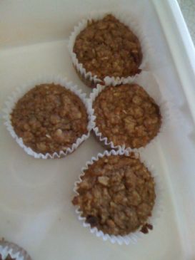 oatmeal carrot apple muffins