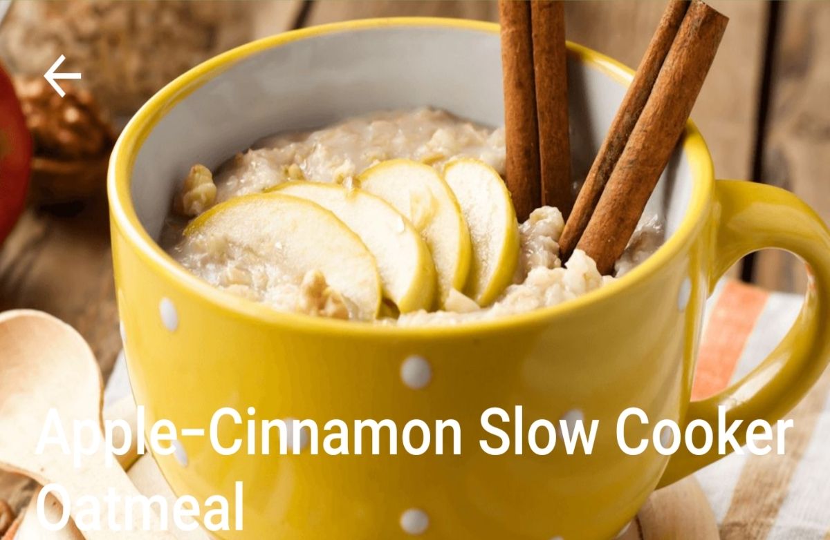 Apple-Cinnamon Slow Cooker Oatmeal