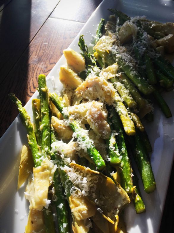 Roasted Asparagus with Artichoke Hearts and Parmesan