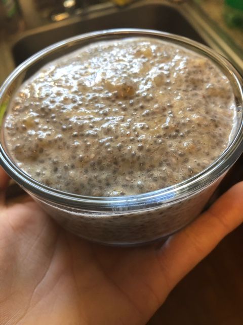 Banana chia pudding