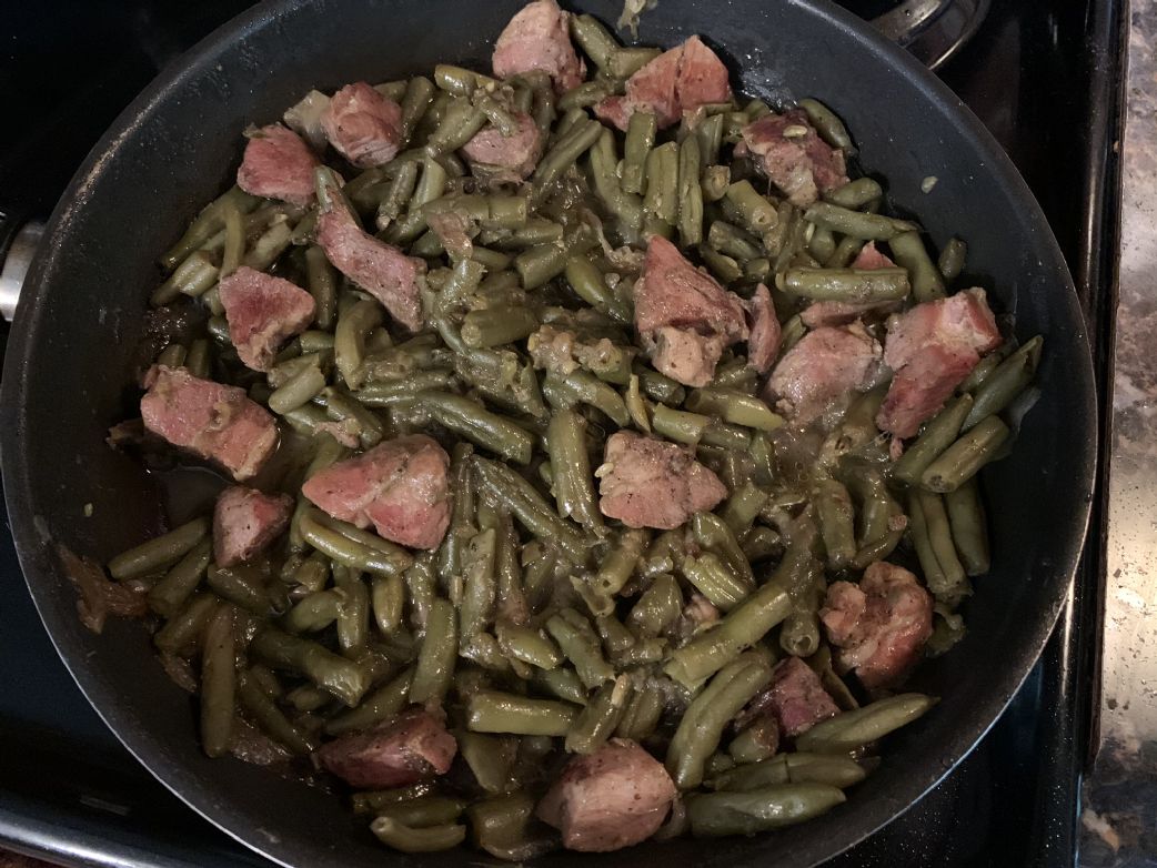 Green Beans with Pickle Pork