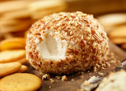 Creamy Blue Cheese Ball