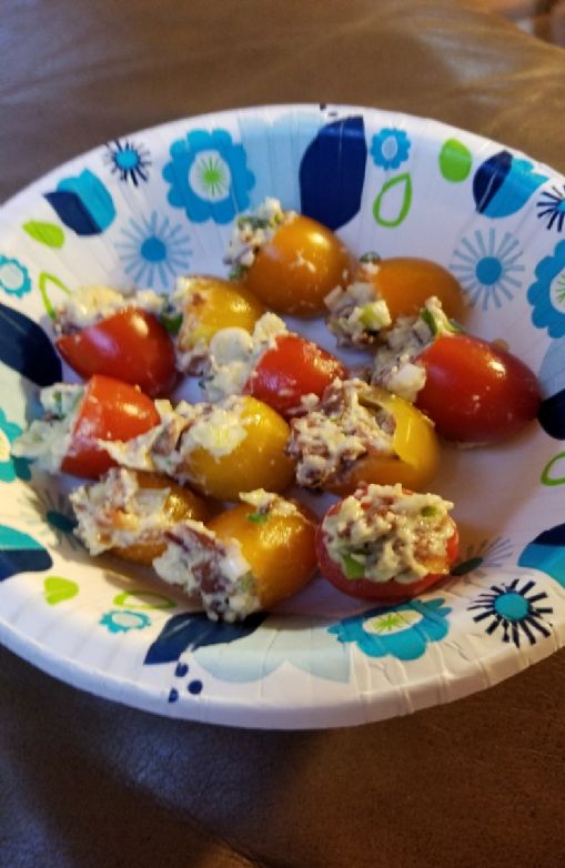 Bacon stuffed tomatoes