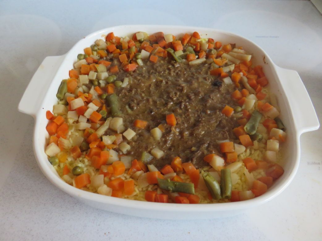Flossie's Rice and Hamburger Meat Dish (1/2 cup serving)