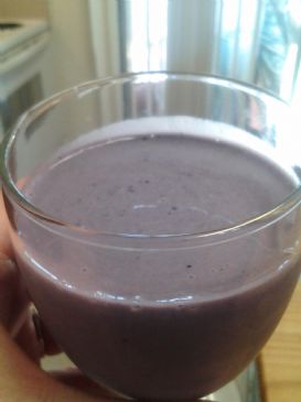 blueberry , banana, peach protien smoothie