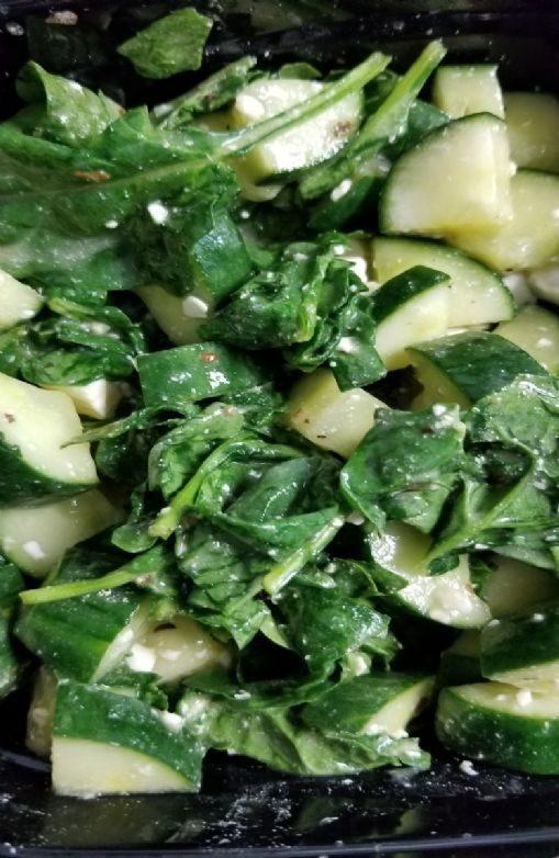 Spinach, feta and cucumber Greek Salad