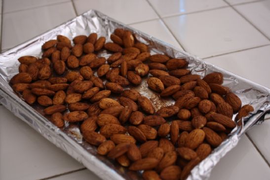 Sweet and Savory Roasted Almonds with a Little Spice