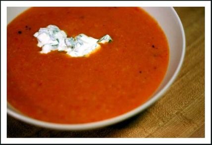 Creamy Cauliflower and Roasted Red Pepper Soup