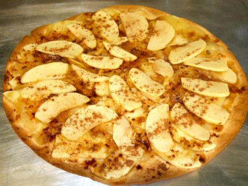 Ron's Healthier Apple Dessert Pizza