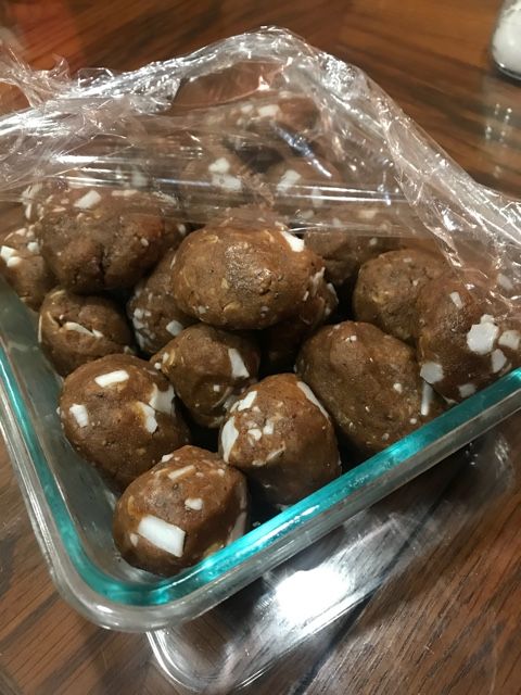 Almond butter protein balls with coconut