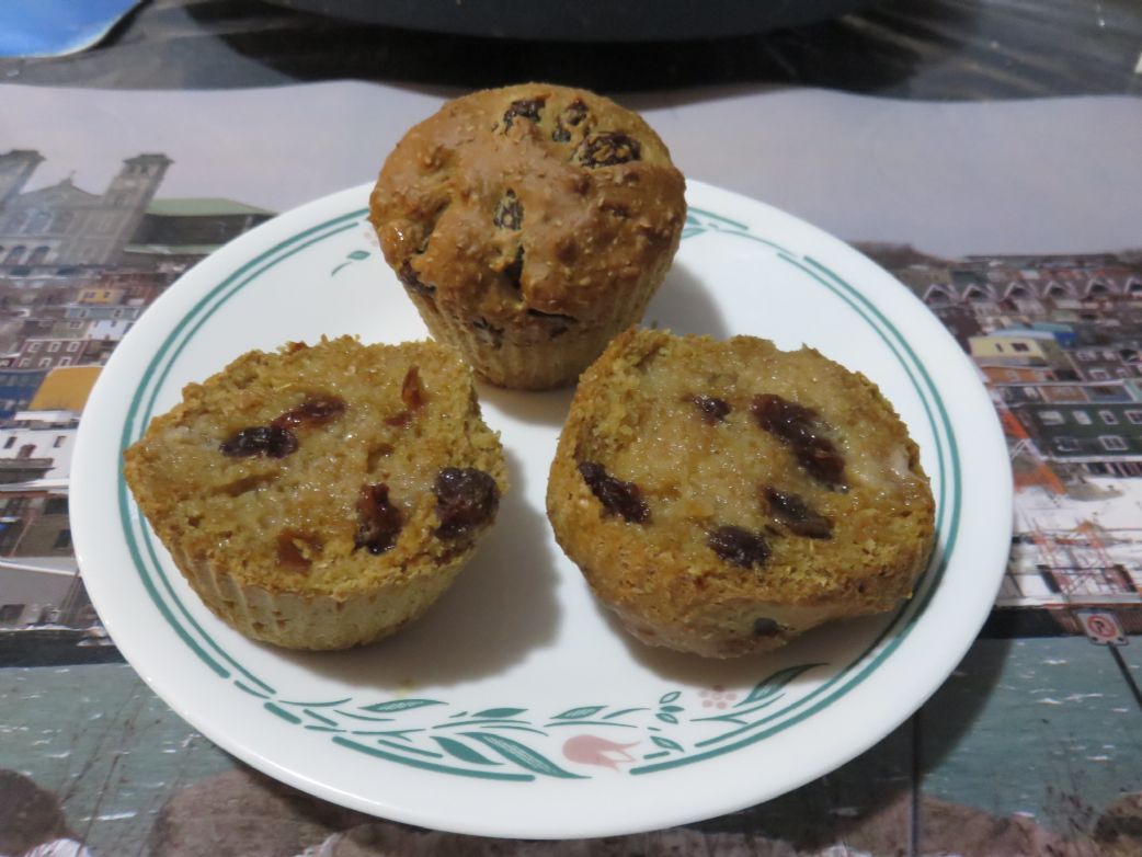 Flossie's Crunchy Bran Muffins