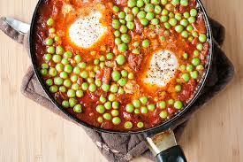 peas with eggs