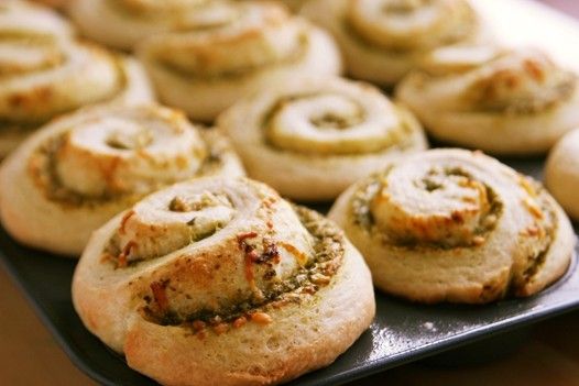 Pesto Rolls